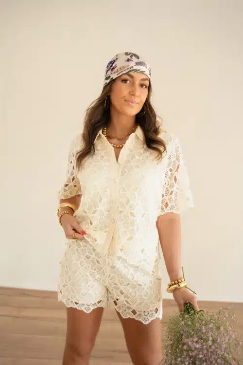 Alternative view of Lofty Manner Short Melissa Offwhite