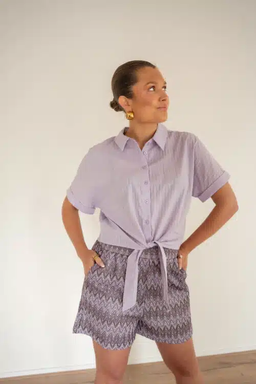 Alternative view of Lofty Manner Short Elena Purple