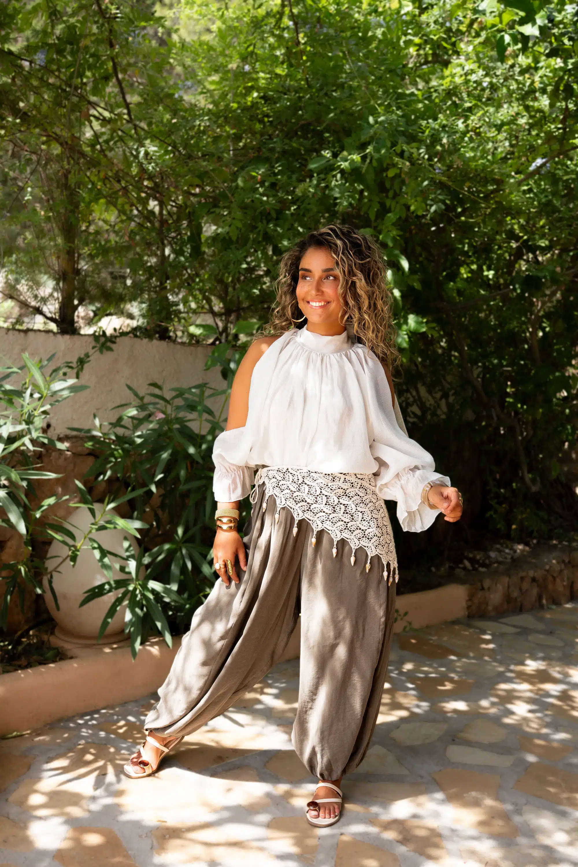 Madunia Blouse White - Afbeelding 9