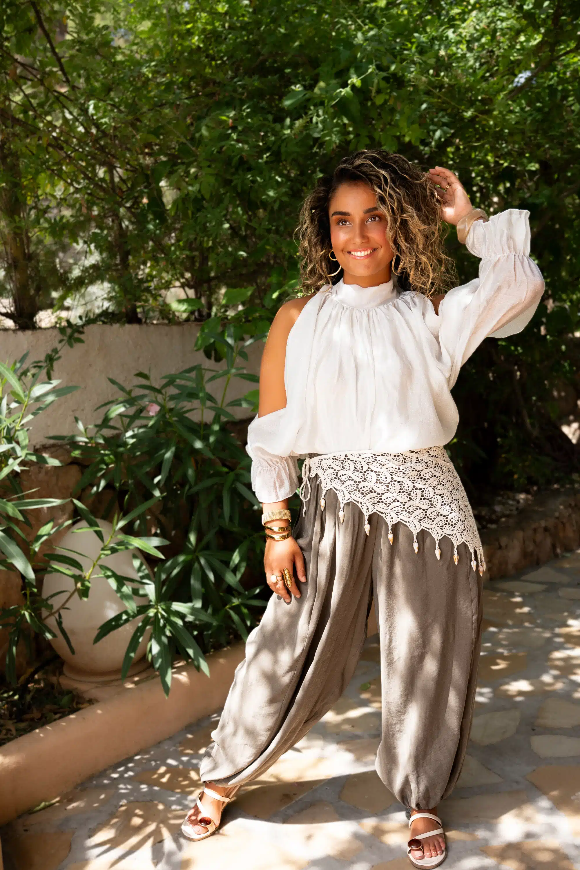 Madunia Blouse White - Afbeelding 3