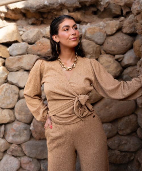 Lofty Manner Top Suzanne Caramel