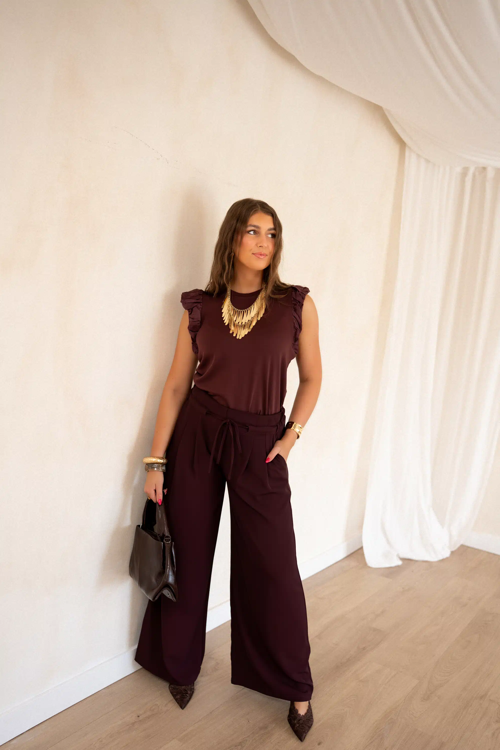 Juun Ruffle Top Bordeaux . - Afbeelding 3