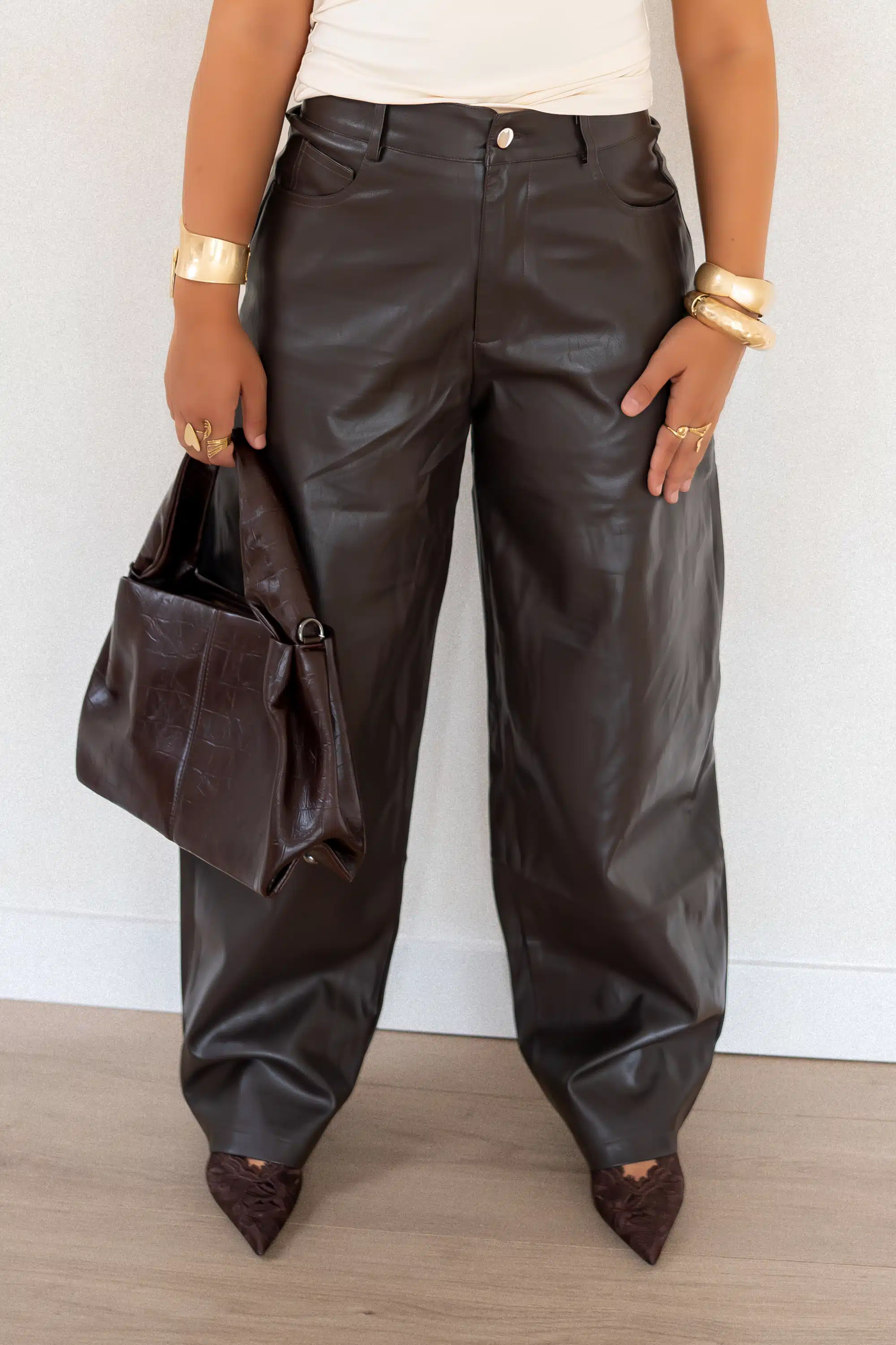 Larissa Leather Balloon Brown
