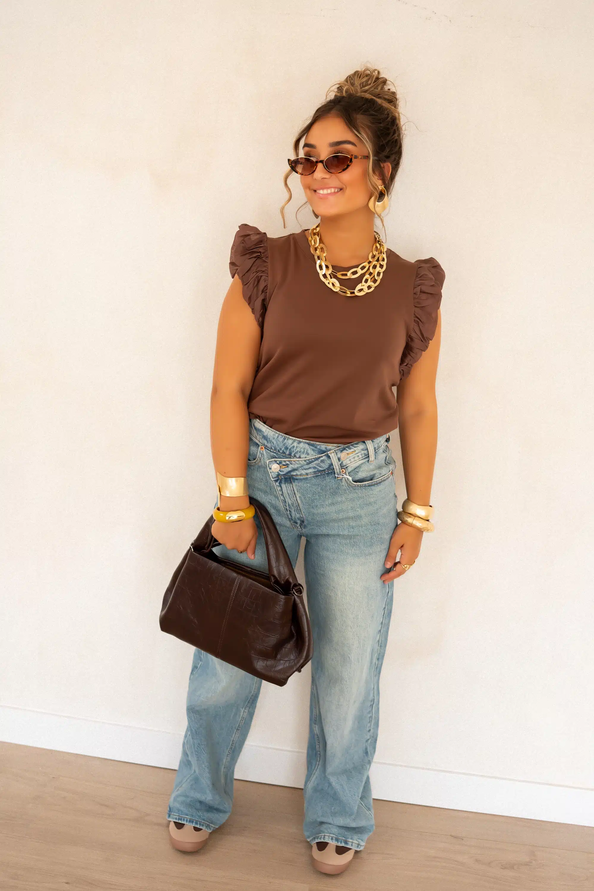Juun Ruffle Top Brown . - Afbeelding 5
